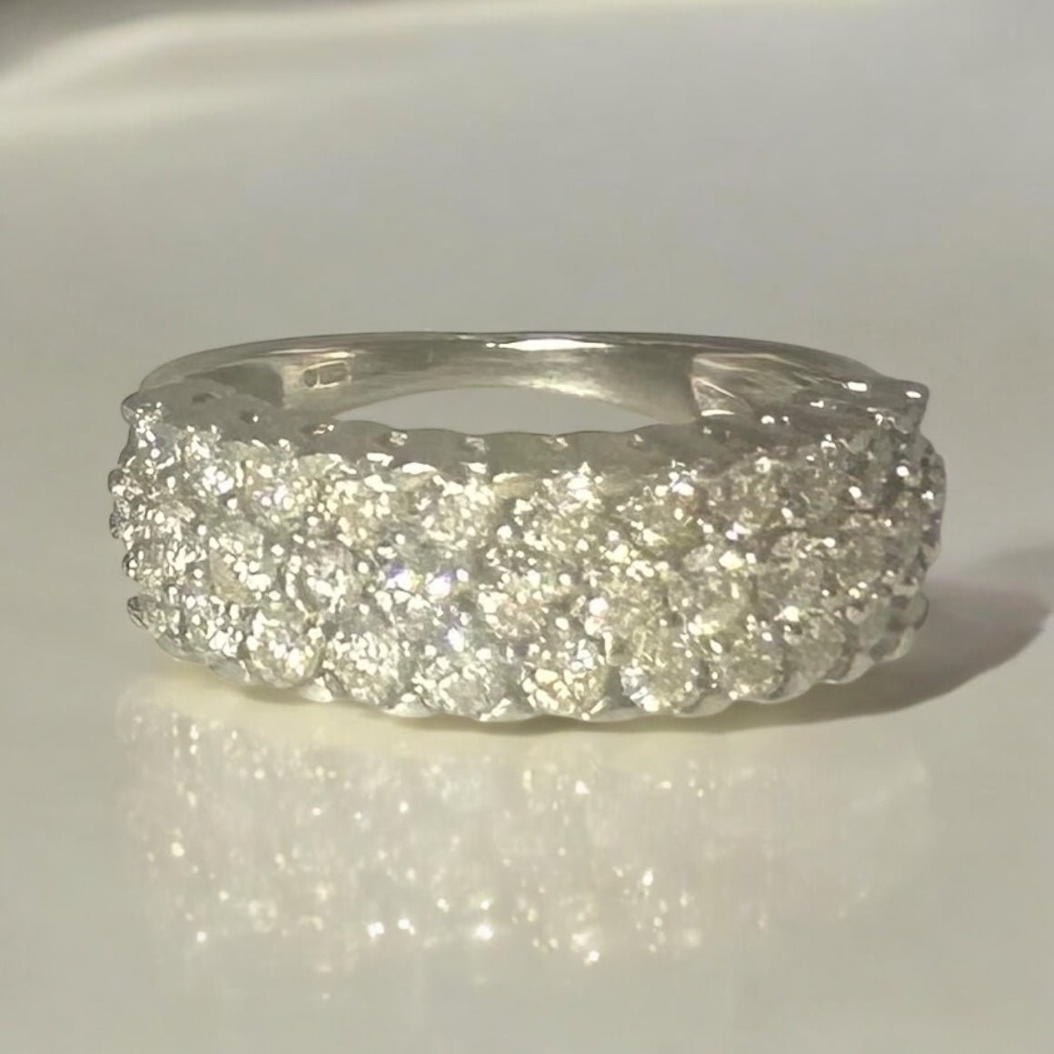 1 Carat Natural Diamond Ring - 18K White Gold - Flamingo Gems