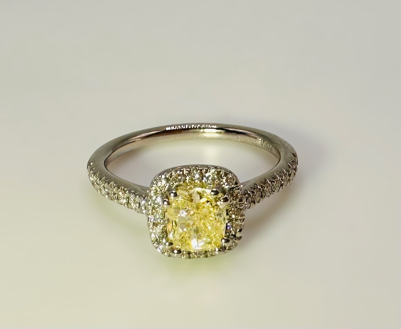 1 Carat Natural Diamond Ring - Platinum - WGI Certificate - £6,500 - Flamingo Gems