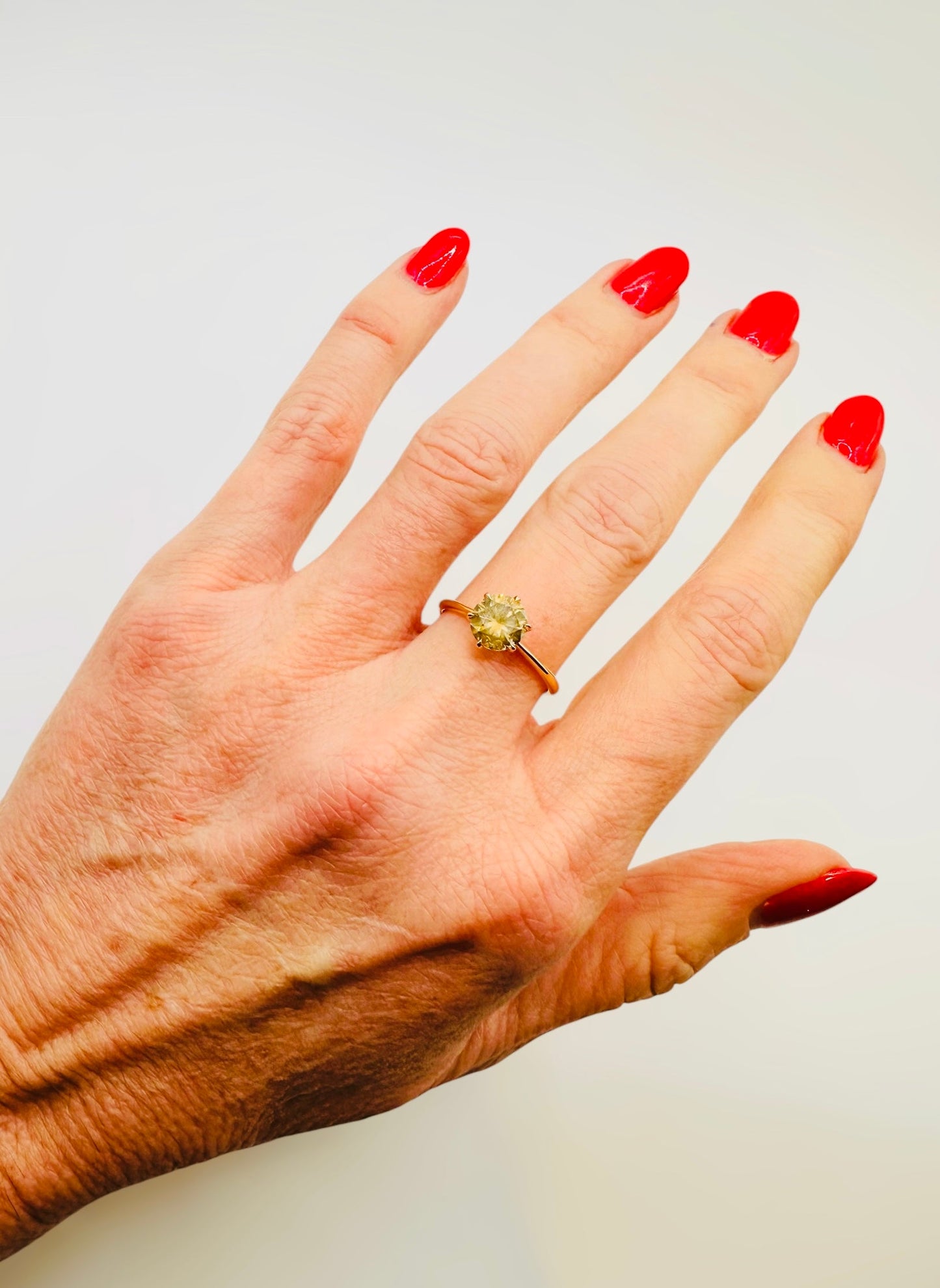 1.40 Ct Champagne Natural Diamond Ring, 18K Yellow Gold - WGI Certificate - £6,500 - Flamingo Gems