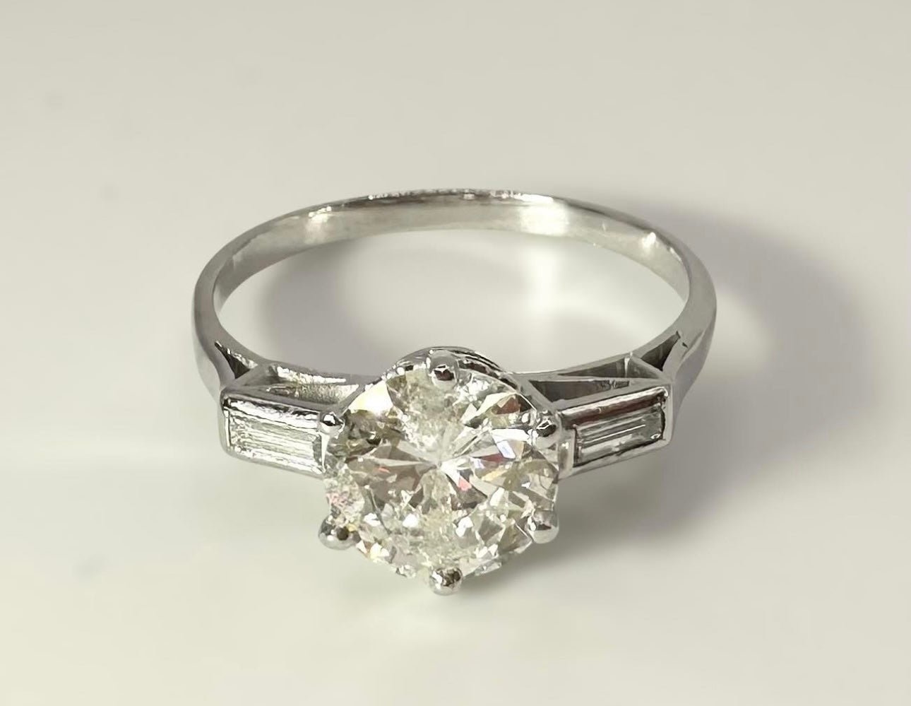 1.51 Carat Natural Diamond Ring - 18K White Gold - WGI Certificate £14,200 - Flamingo Gems