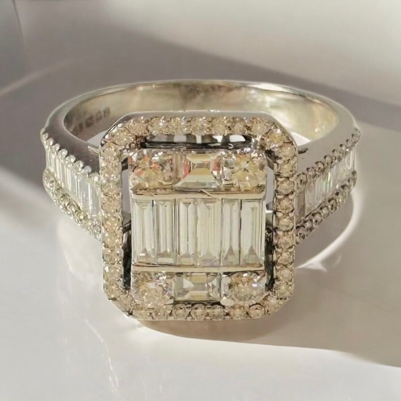 18 Ct White Gold Natural Diamond Ring, 1.15 ct - WGI Certification £5200 - Flamingo Gems