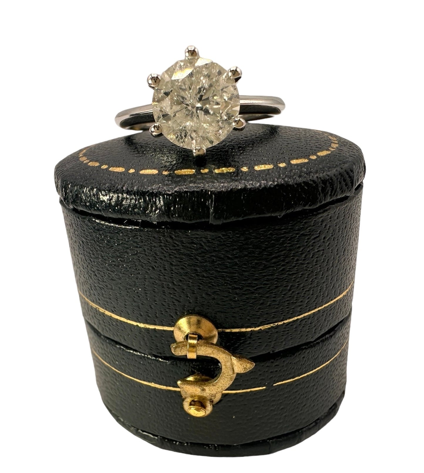 1.80 Carat Diamond Ring crafted in 18 Carat White Gold - WGI Certificate £17,150 - Flamingo Gems