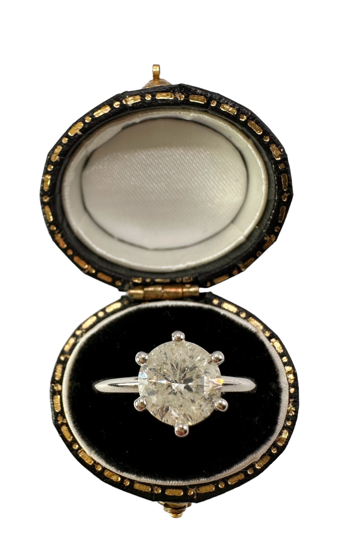 1.80 Carat Diamond Ring crafted in 18 Carat White Gold - WGI Certificate £17,150 - Flamingo Gems