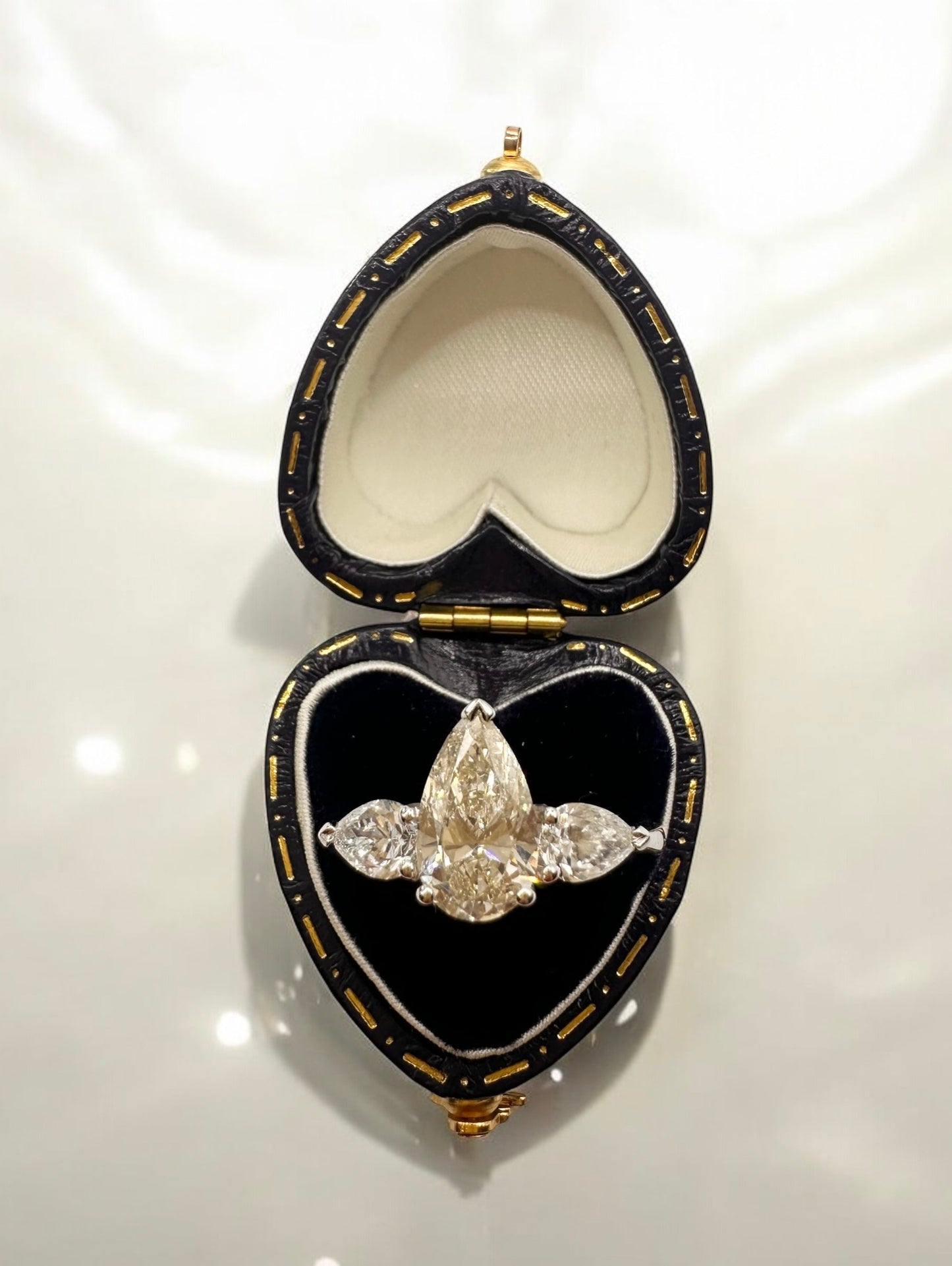2.44 Ct Natural Diamond Ring, 18K White Gold, WGI Certificate £20,000 - Flamingo Gems