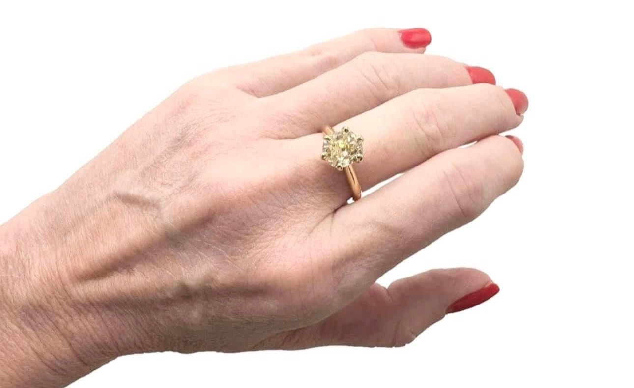 2.46 Carat Cushion Old Cut Diamond Solitaire, 18 Carat Yellow Gold - WGI Certificate £27,600 - Flamingo Gems