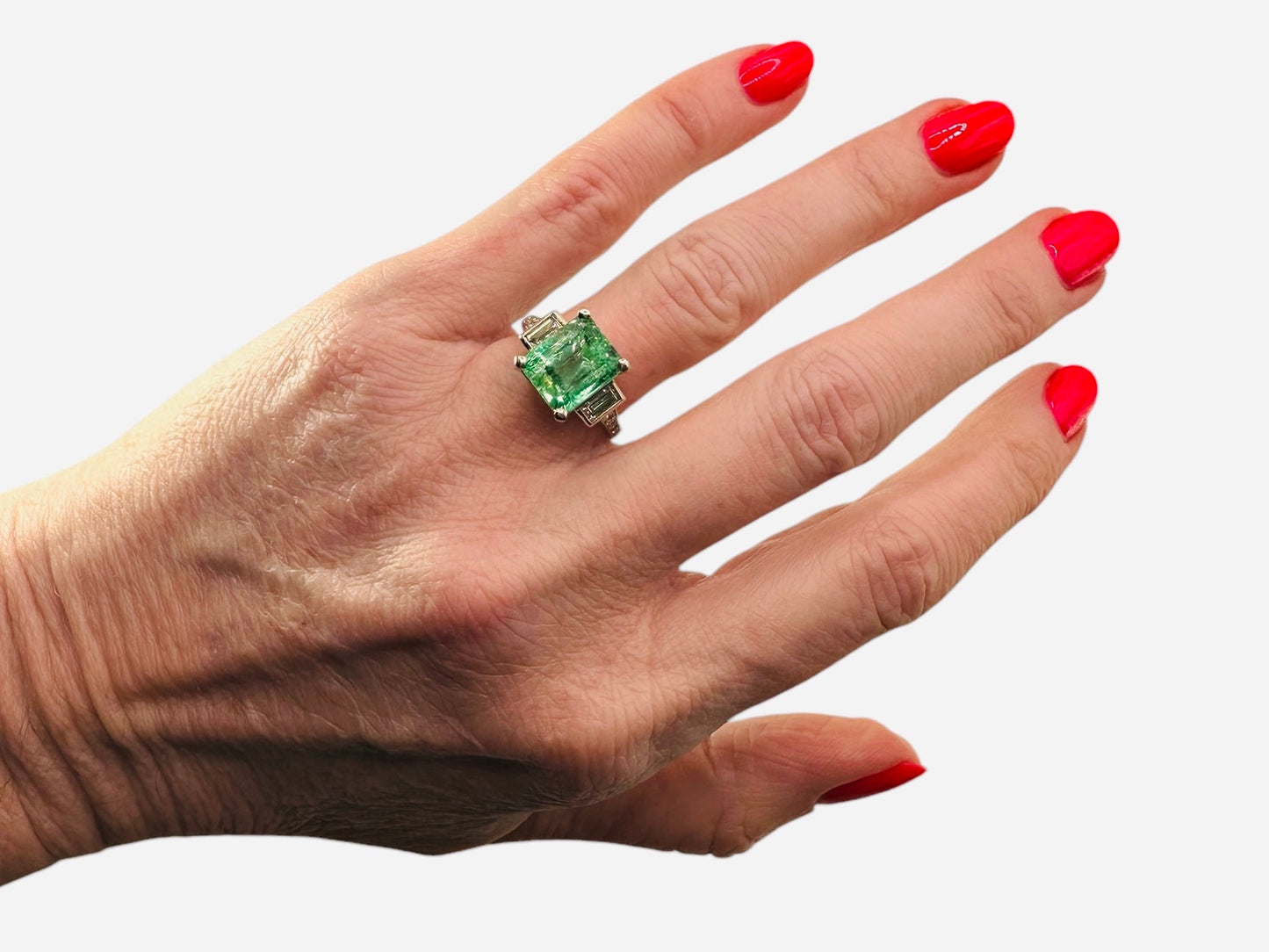 4.40 Ct Colombian Emerald, 0.50 Ct Natural Diamond Ring Platinum - WGI Valuation £20,000 - Flamingo Gems