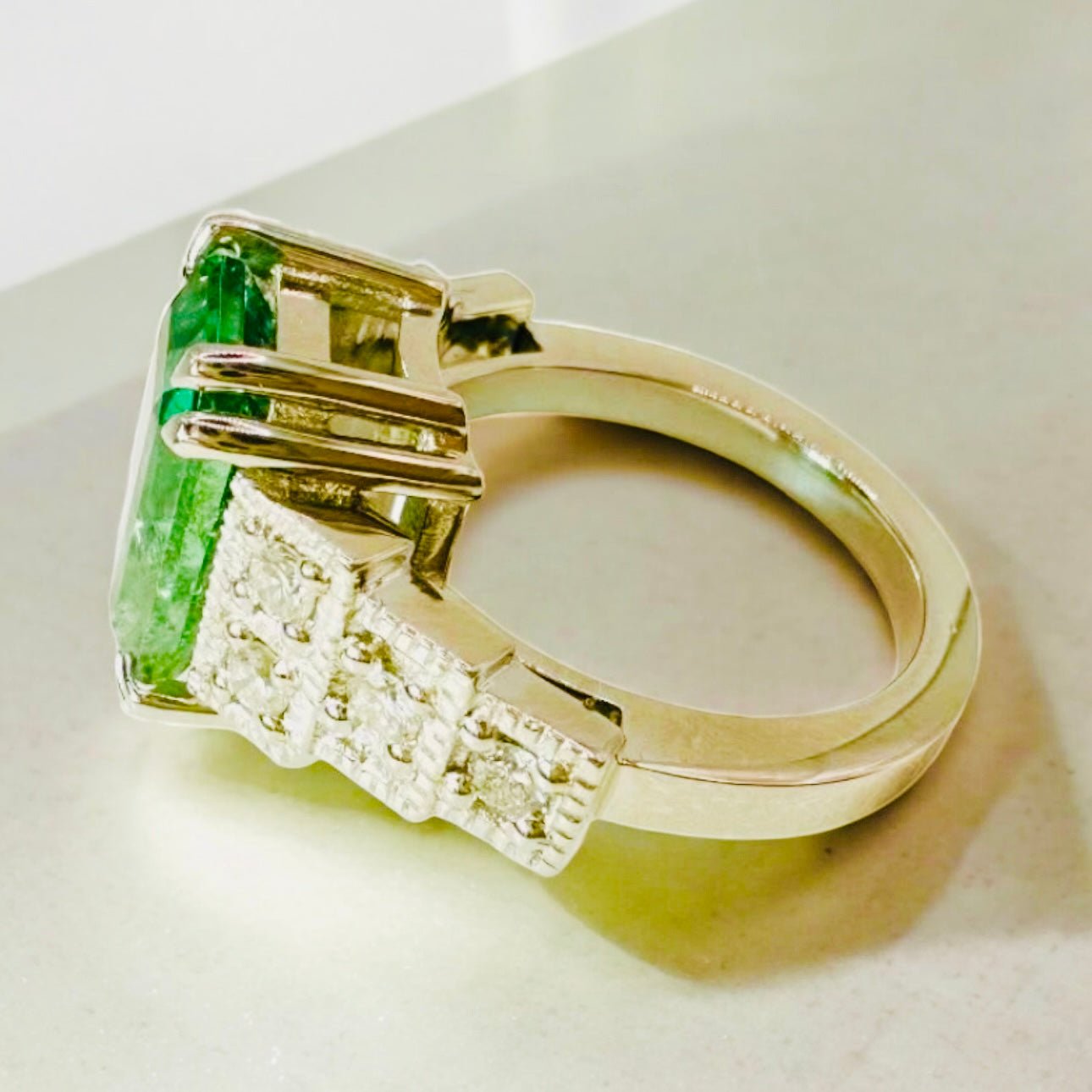 4.45 Carat Zambian Emerald and 0.40 Carat Natural Diamond Ring - Platinum - WGI Certificate £12,500 - Flamingo Gems