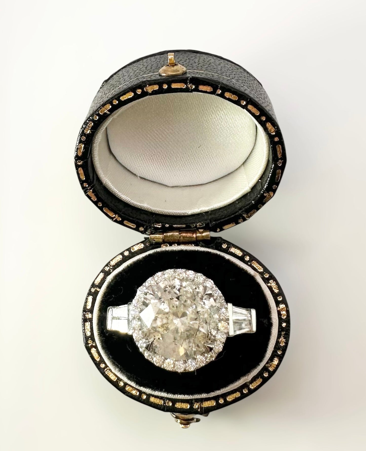 5.30 Carat Natural Diamond Ring, Platinum - WGI Certificate - £50,600 - Flamingo Gems