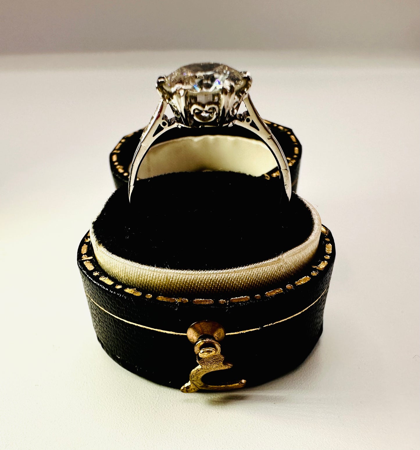 2.60 Carat Old European Cut Diamond, 18K White Gold Ring - WGI Certificate £26,800