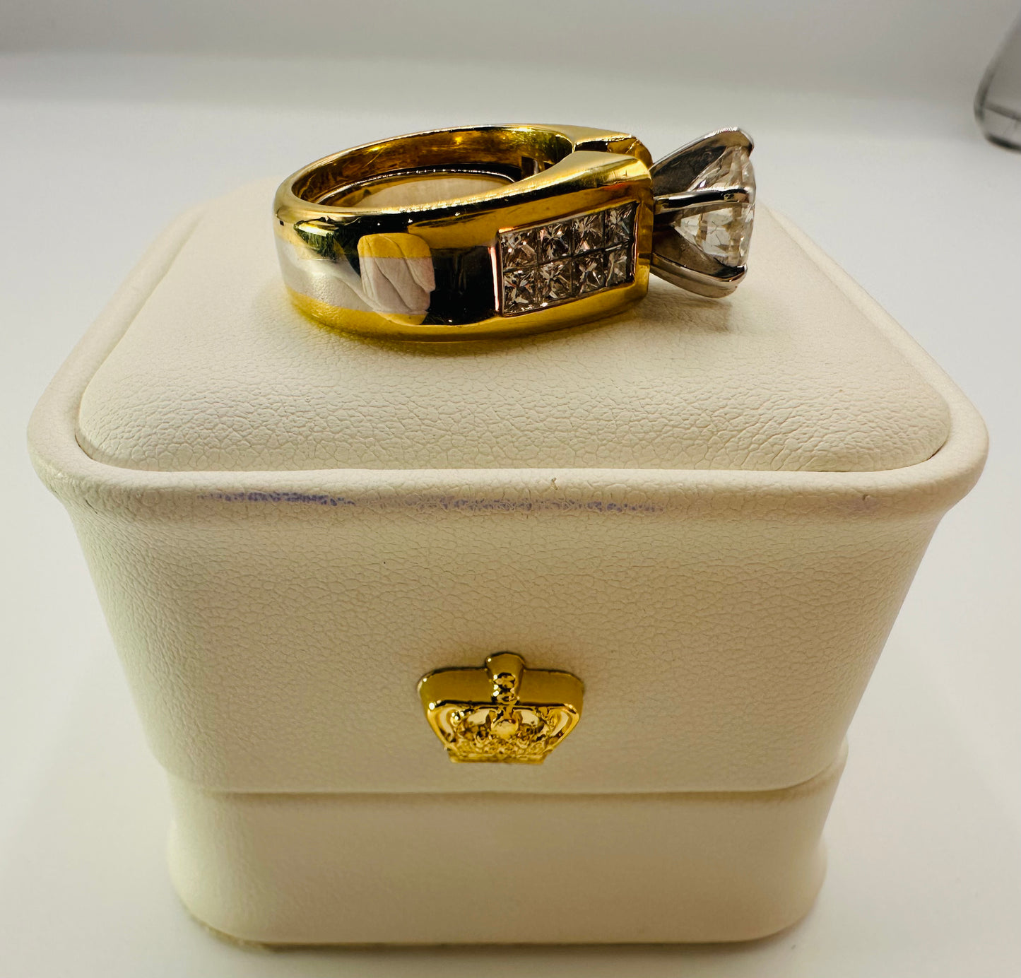 3.43 Carat Diamond Ring – 18 Ct Yellow and White Gold – WGI Certificate £22,000