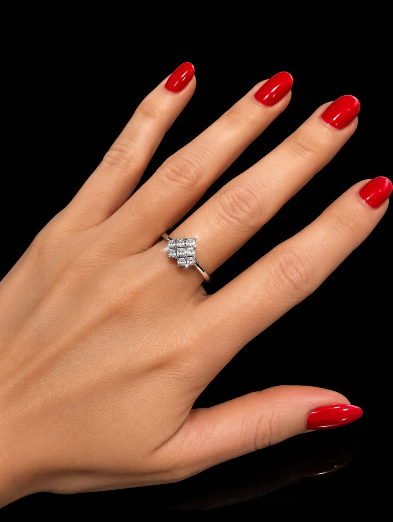 Princess Cut Diamond Heart Ring - 18K White Gold - RRP£3,100 - Flamingo Gems