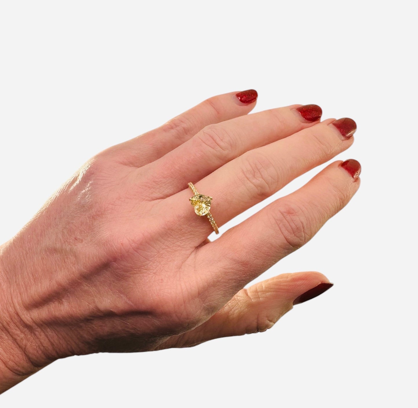 1.15 Carat Untreated Ceylon Sapphire and 0.15 Carat Diamond Ring - 18K Yellow Gold - WGI Certificate £5,100 - Flamingo Gems
