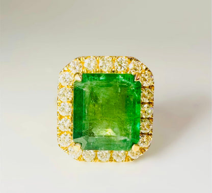 12 Ct Emerald, 1.6 Ct Diamond Cocktail Ring - WGI Valuation £24,000 - Flamingo Gems