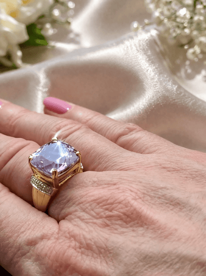 13 Ct Kunzite and Diamond Ring - 18Ct White and Yellow Gold - RRP £7,200 - Flamingo Gems