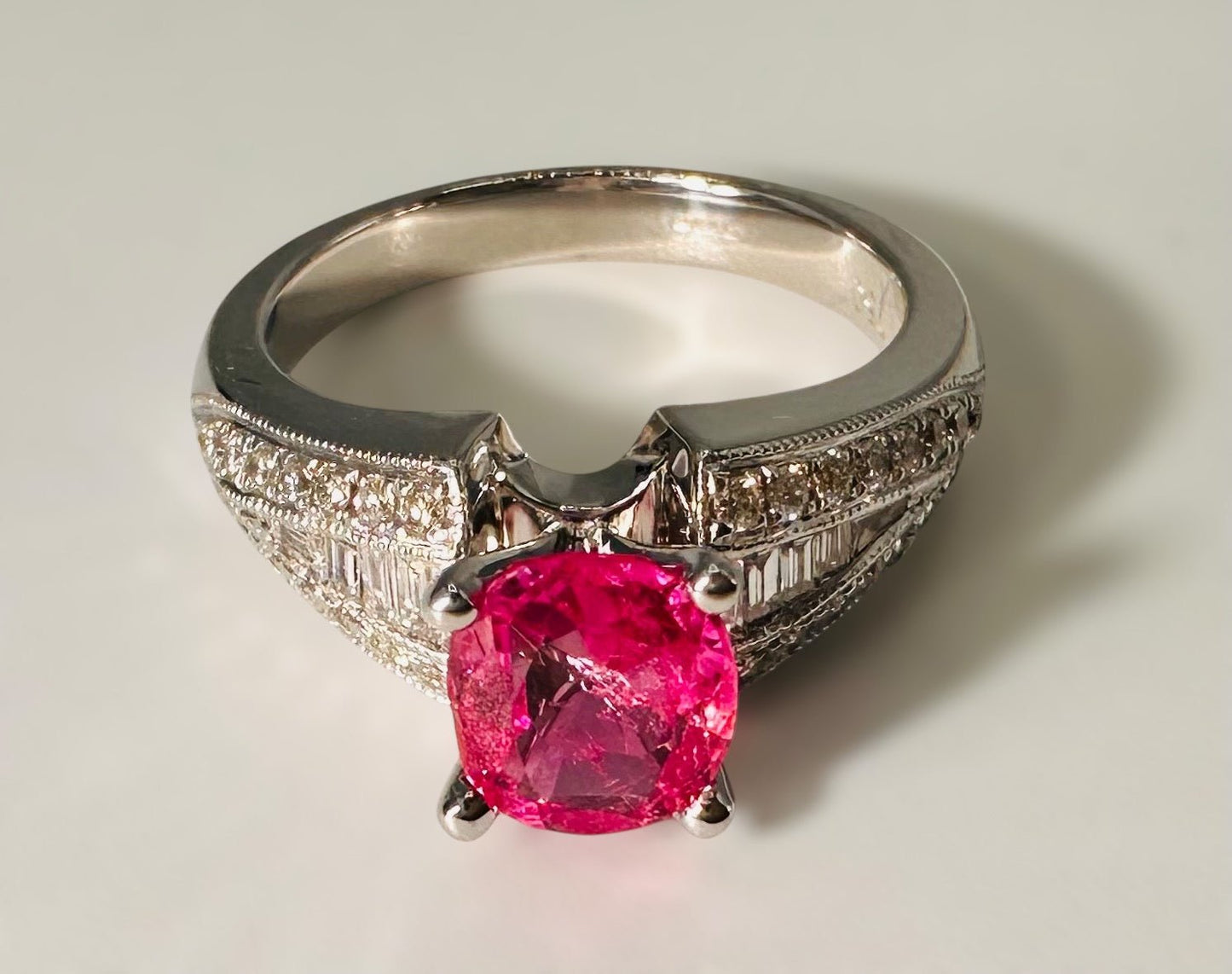 1.36 Ct Untreated Ceylon Sapphire and 0.45 Ct Diamond Ring - 18k White Gold - WGI Certificate £6k - Flamingo Gems