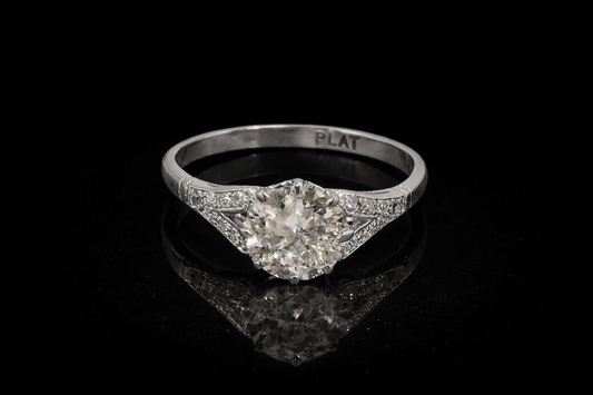 1.65 Carat Natural Diamond Ring | Platinum | RRP £15,000 - Flamingo Gems
