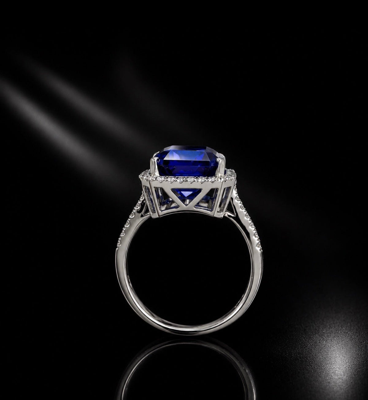 18ct White Gold 9.00 Ct Natural Tanzanite & 0.5 Ct Diamond Halo Ring - RRP £14,000 - Flamingo Gems