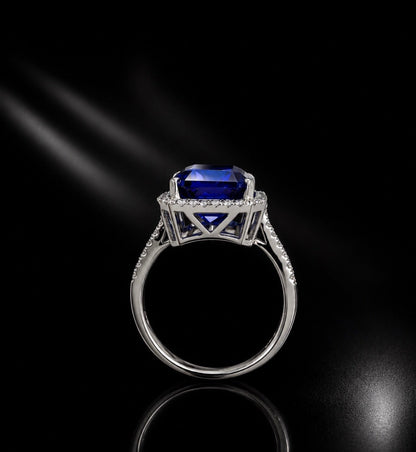 18ct White Gold 9.00 Ct Natural Tanzanite & 0.5 Ct Diamond Halo Ring - RRP £14,000 - Flamingo Gems