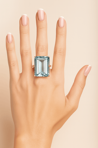 22.70ct Natural Aquamarine in 18ct Gold - WGI Certificate £13,500 - Flamingo Gems
