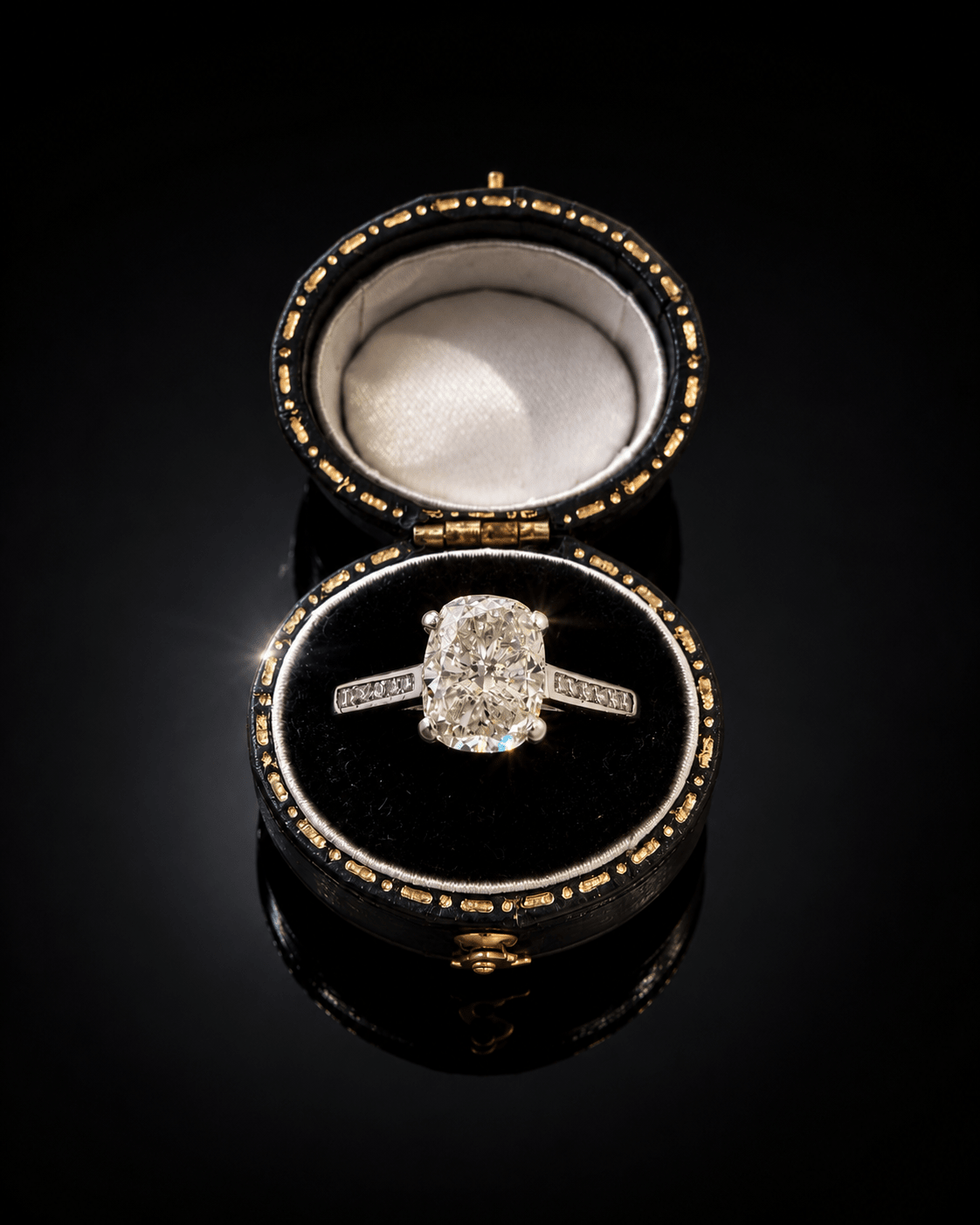 ✨ 2.32Ct Cushion Cut Natural Diamond Ring - 18K White Gold✨ RRP £17,500 - Flamingo Gems