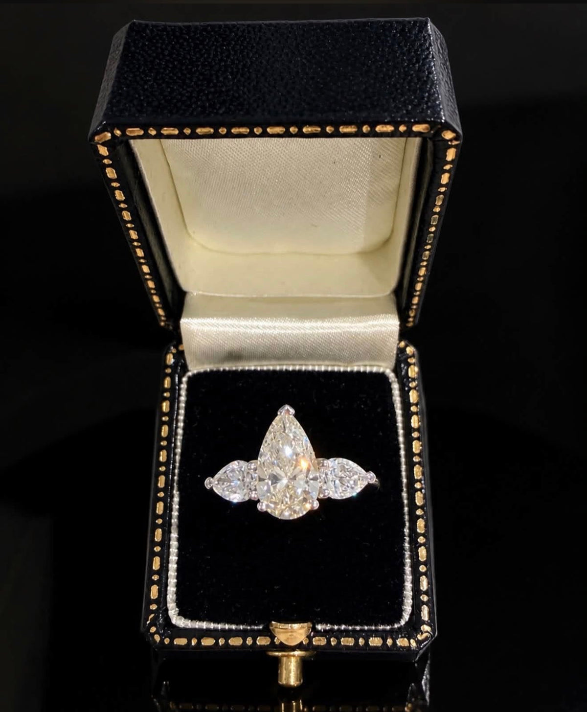 2.44 Ct Natural Diamond Ring, 18K White Gold, WGI Certificate £20,000 - Flamingo Gems