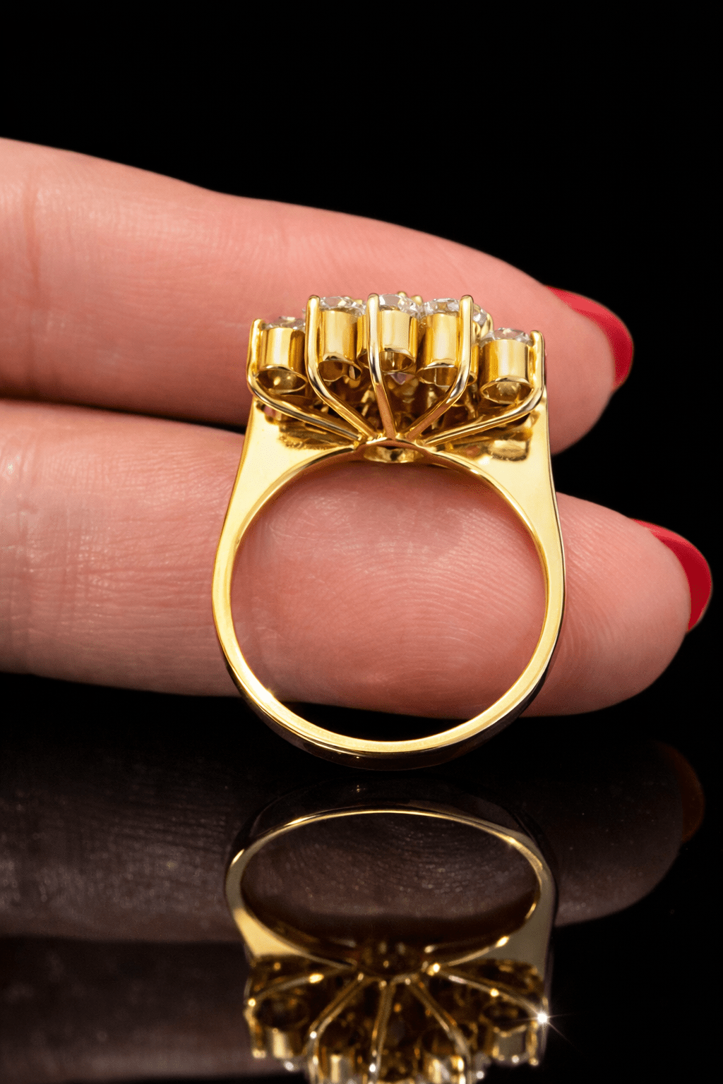 4 CARAT NATURAL DIAMOND CLUSTER STATEMENT RING - 18K Gold - RRP £10,500 - Flamingo Gems