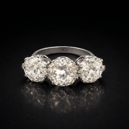 ✨ 4.00ct Old Mine Cut Diamond Trilogy Ring – Platinum ✨ - Flamingo Gems