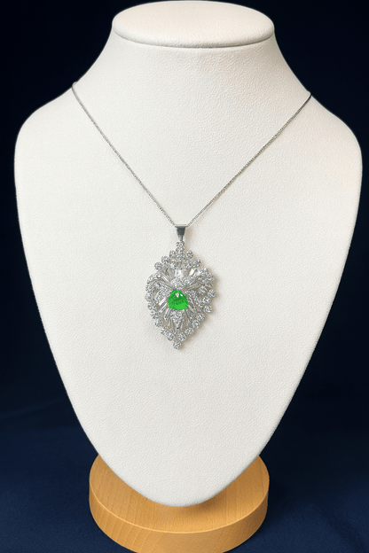 6 Ct Natural Diamond, 1.20 Ct Natural Emerald, 18k White Gold Pendant with Chain - WGI Certificate £24,600 - Flamingo Gems