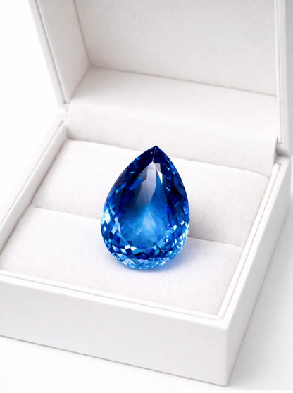 83.49CT VIVID BLUE TOPAZ — MASSIVE STATEMENT GEM - RRP £4,600 - Flamingo Gems