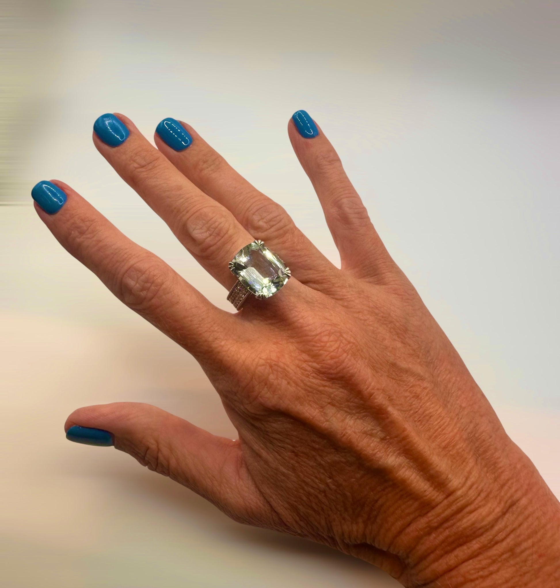 9.70 Ct Aquamarine and 0.70 Ct Natural Diamond Cocktail Ring, Platinum - WGI Certificate £13,500 - Flamingo Gems