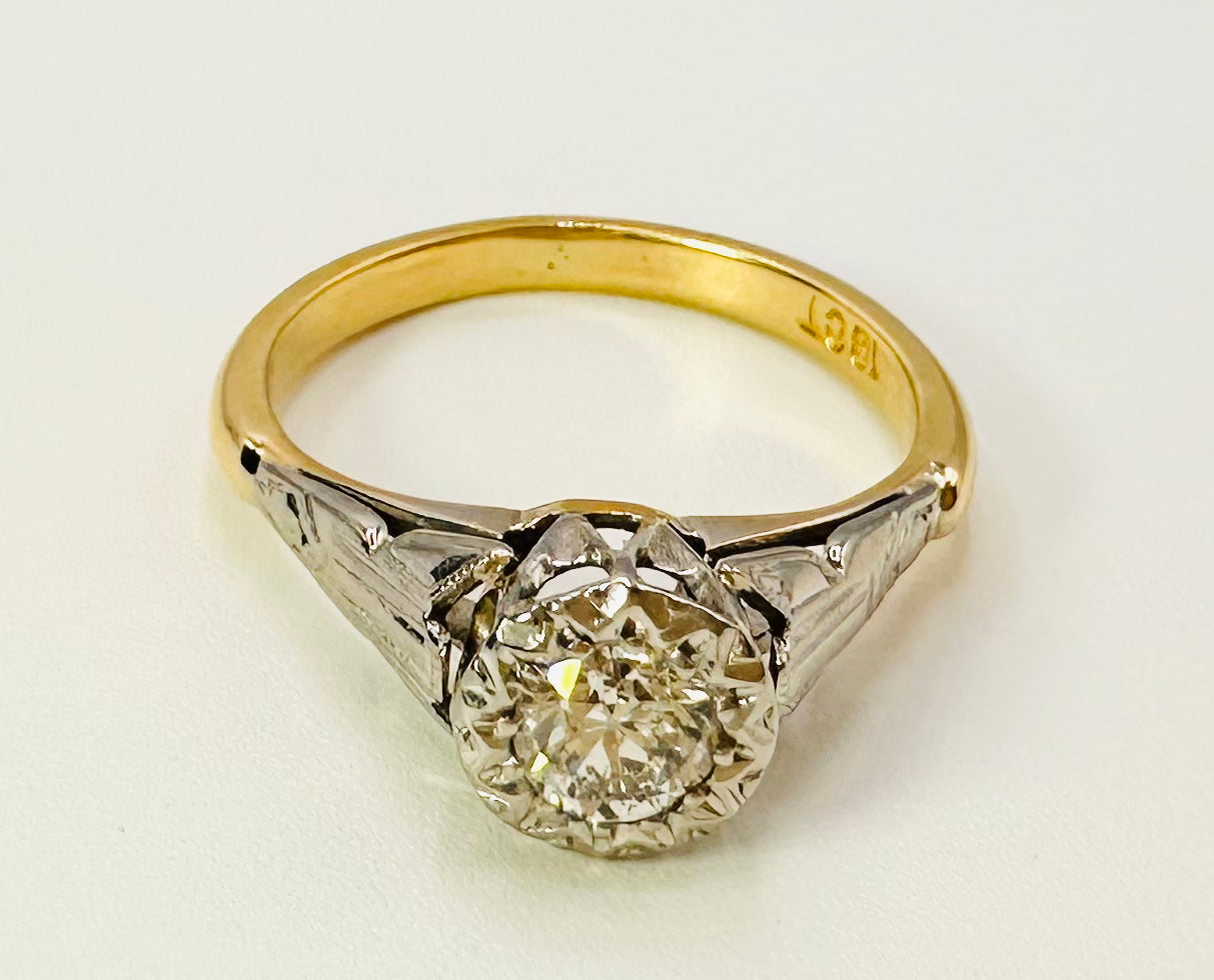 18K White and Yellow Gold Diamond Ring - WGI Certificate £1750