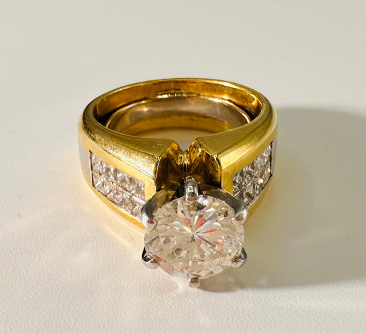 3.43 Carat Diamond Ring – 18 Ct Yellow and White Gold – WGI Certificate £22,000