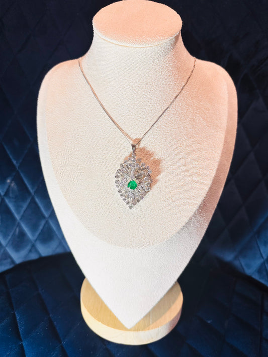 6 Ct Natural Diamond, 1.20 Ct Natural Emerald, 18k White Gold Pendant with Chain - WGI Certificate £24,600