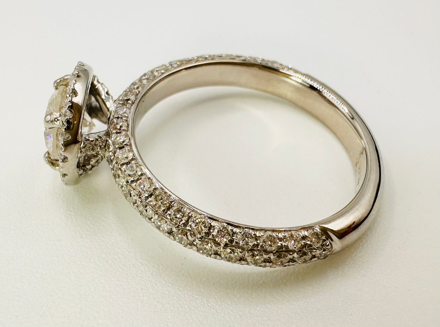 1.46 Carat Diamond Platinum Engagement Ring - WGI Certificate £4500