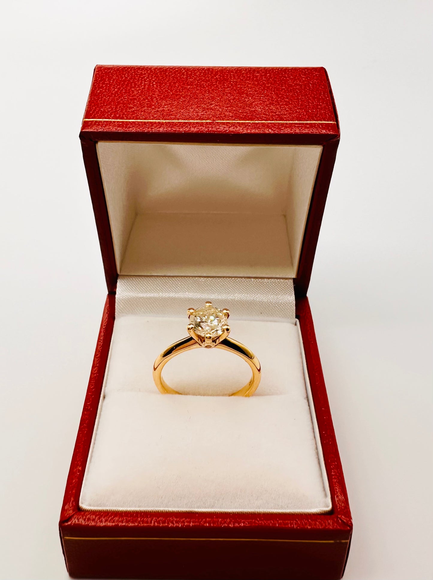 18 Ct Yellow Gold, 1.16 Ct Diamond Ring - WGI Valuation £6,500