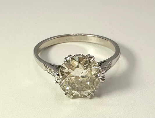 2.60 Carat Old European Cut Diamond, 18K White Gold Ring - WGI Certificate £26,800