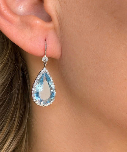 10.50 Ct Aquamarine,  0.45 Ct Natural Diamond Earrings - 18K Gold - RRP £12,500