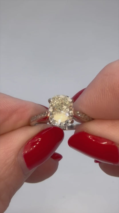 ✨ 2.32Ct Cushion Cut Natural Diamond Ring - 18K White Gold✨ RRP £17,500
