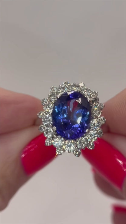 5.15 Ct Tanzanite, 1.8 Ct Natural Diamond Ring - 18K Gold - RRP £16,00