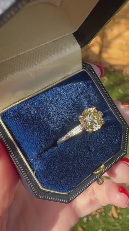 2.11 Ct Natural Diamond Light Yellow and Colourless Diamond Ring - WGI and EDR Certified. Platinum Shank and 9k Yellow Gold Shank - RRP £15,000