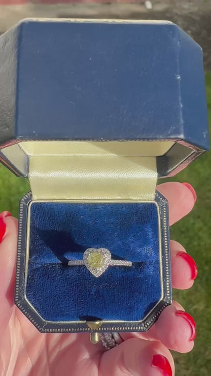 0.77 Ct Natural Diamond Ring - 18k White Gold - WGI and IGI Certified