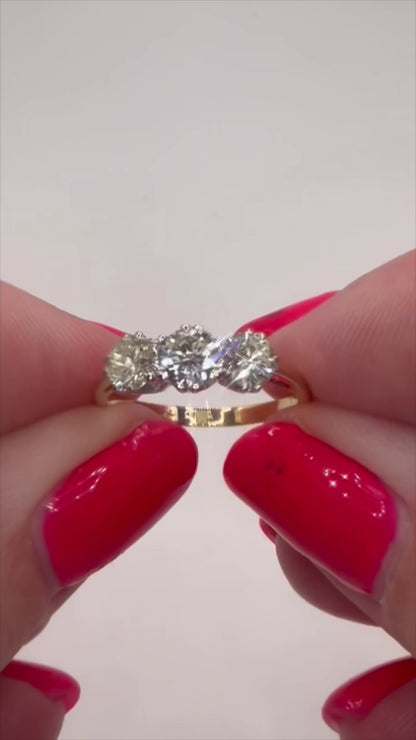 1.05 Ct Natural Diamond Trilogy Ring 18K Gold - RRP £7,000