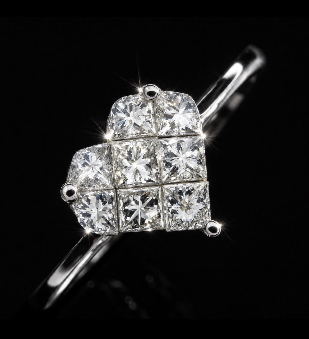 Princess Cut Diamond Heart Ring - 18K White Gold - RRP£3,100 - Flamingo Gems