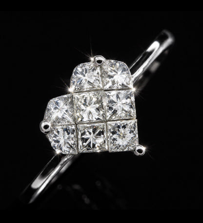 Princess Cut Diamond Heart Ring - 18K White Gold - RRP£3,100 - Flamingo Gems