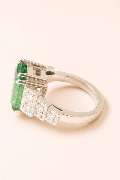 Reduced - 4.45 Carat Zambian Emerald and 0.40 Carat Natural Diamond Ring - Platinum - WGI Certificate £12,500 - Flamingo Gems